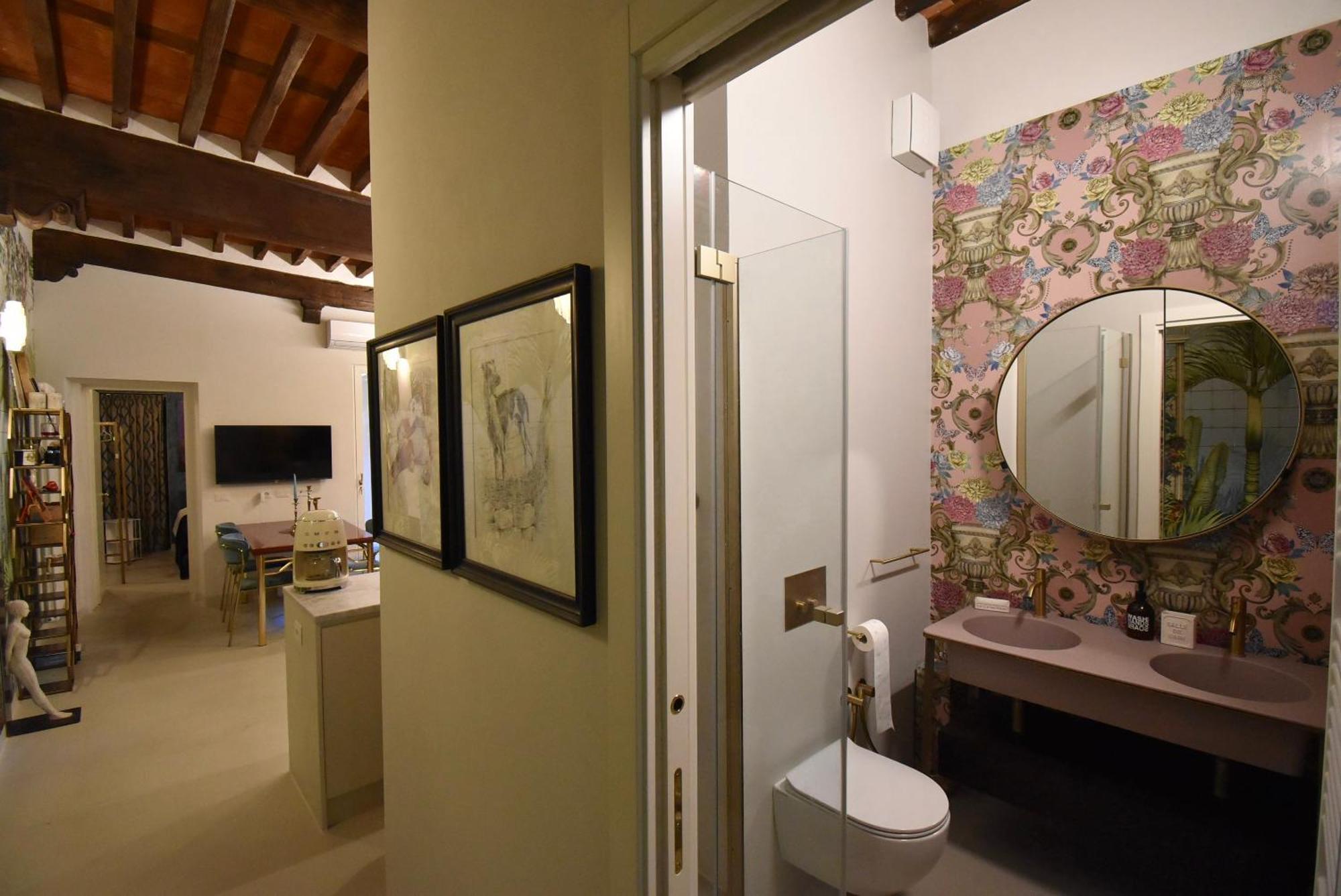 50Mt Dal Duomo - Casa Amasia Bed and Breakfast Pietrasanta Esterno foto