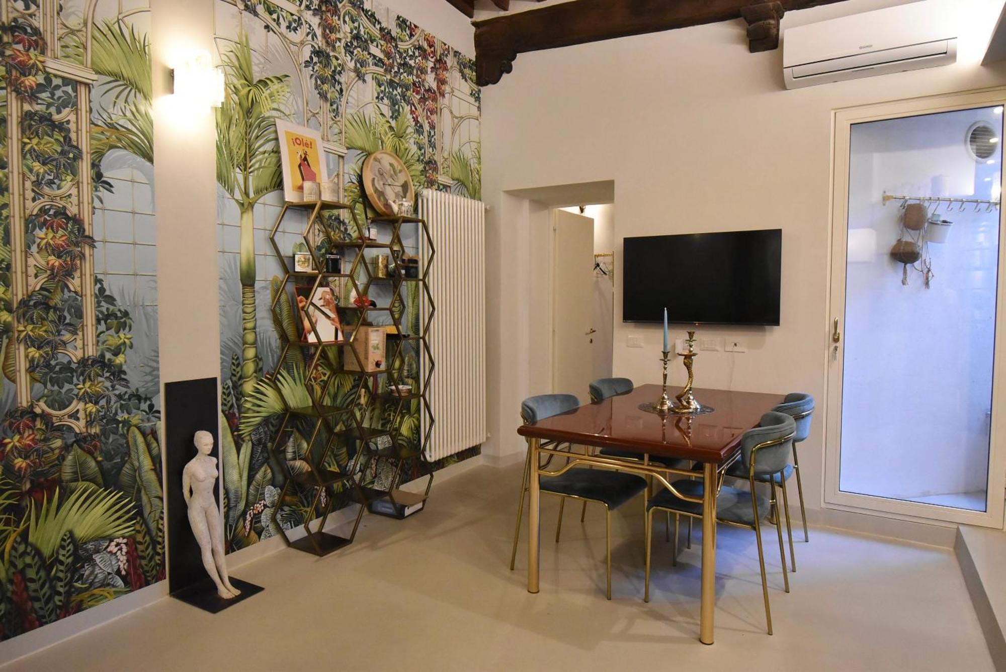 50Mt Dal Duomo - Casa Amasia Bed and Breakfast Pietrasanta Esterno foto