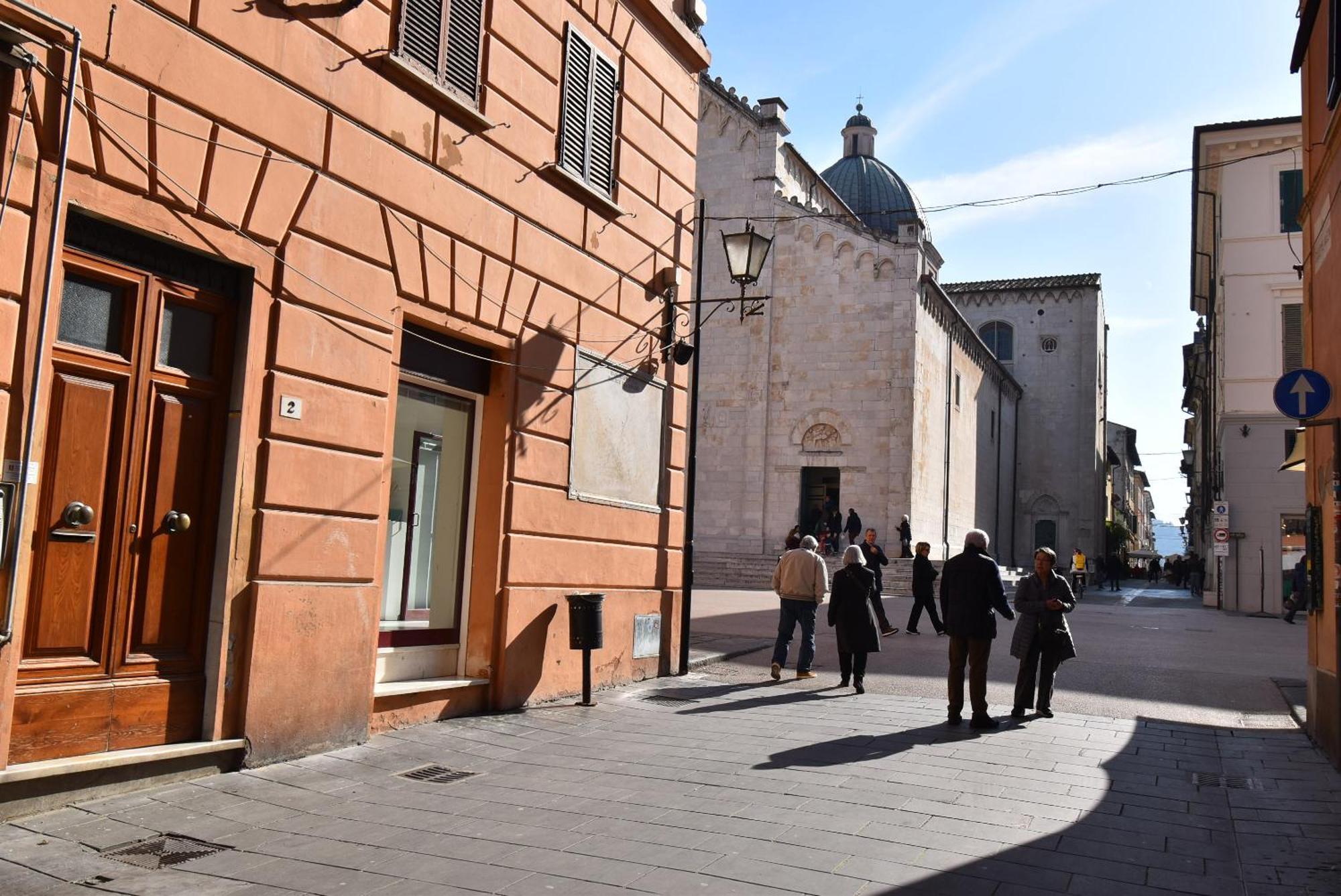 50Mt Dal Duomo - Casa Amasia Bed and Breakfast Pietrasanta Esterno foto