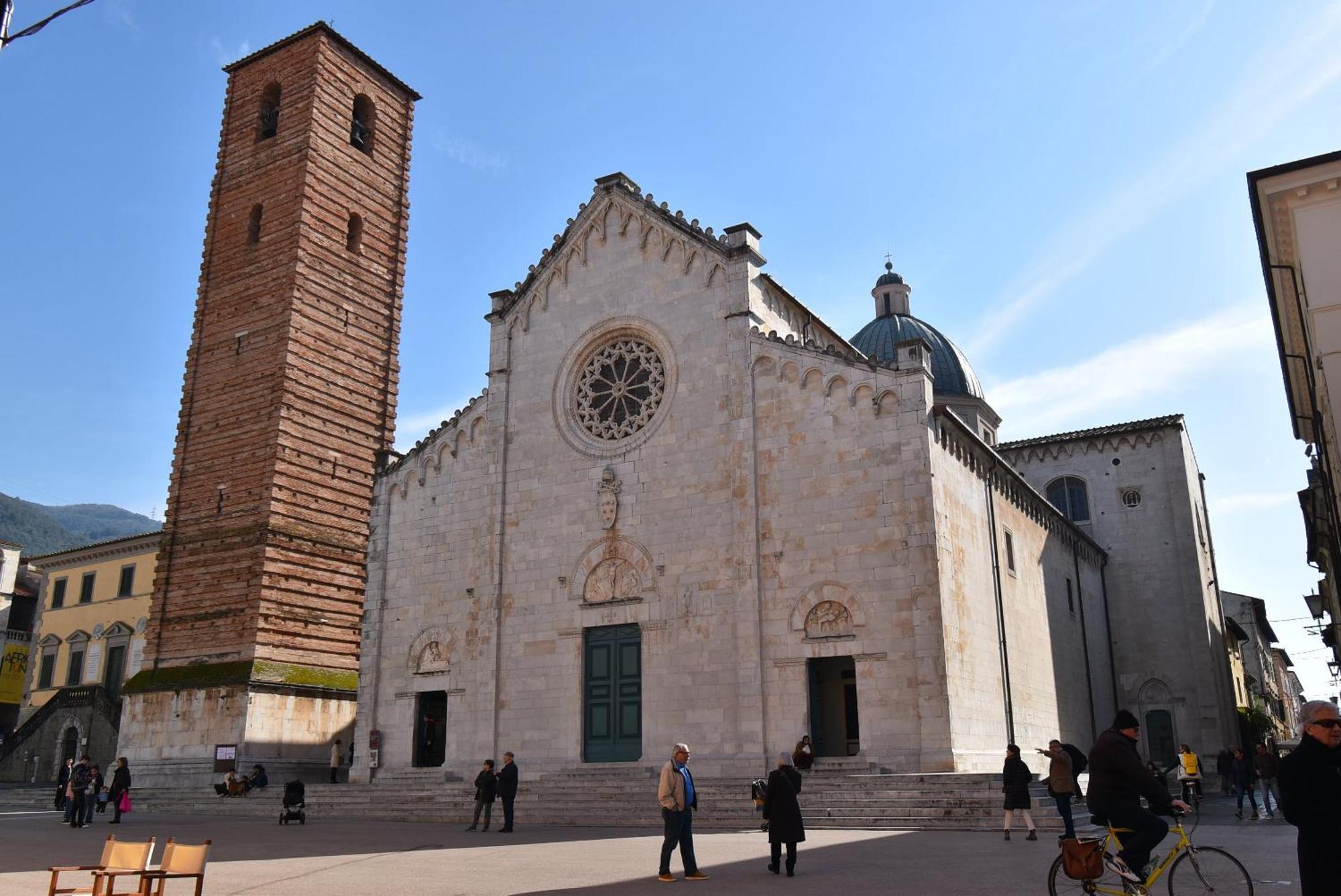 50Mt Dal Duomo - Casa Amasia Bed and Breakfast Pietrasanta Esterno foto